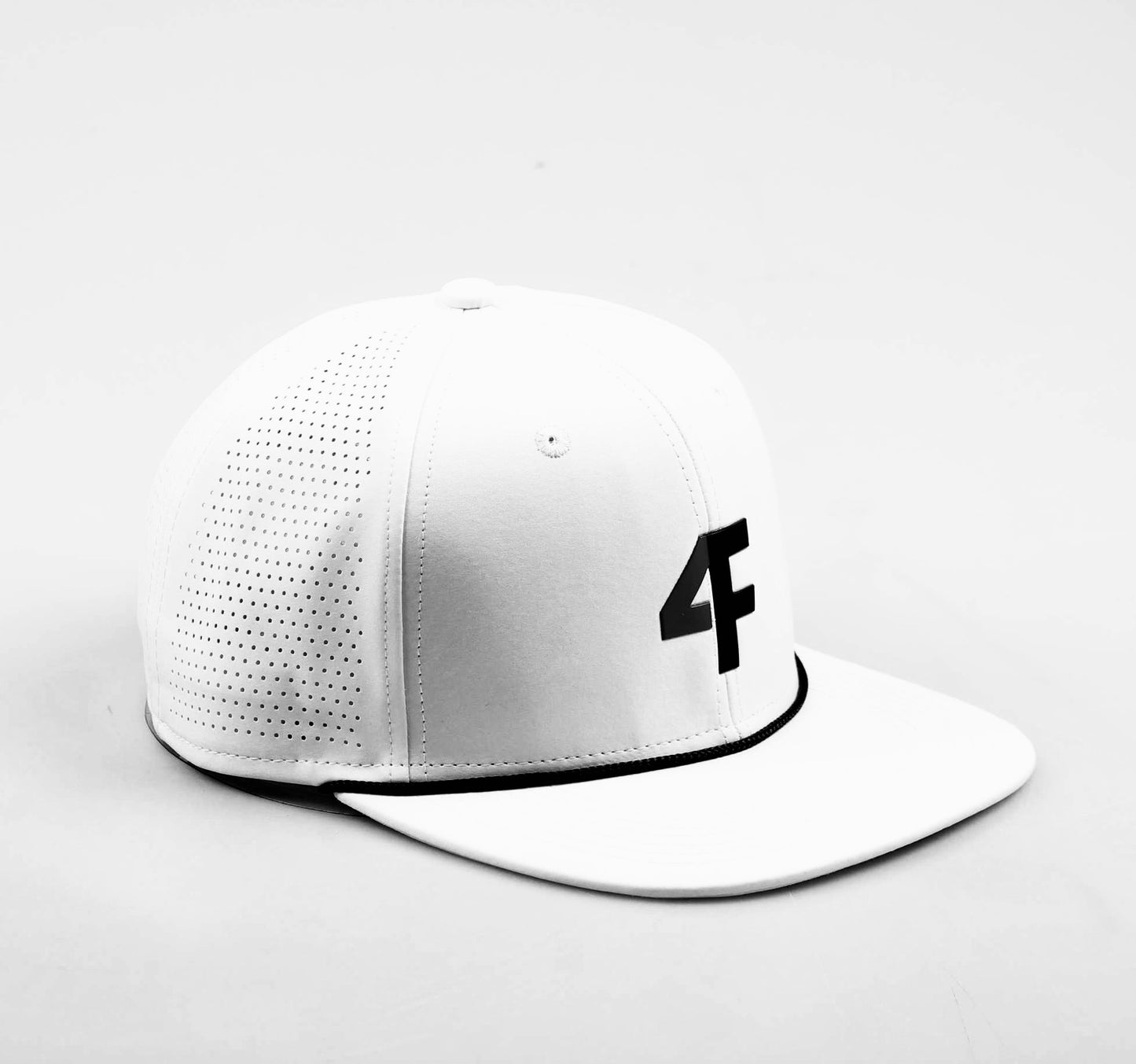 4F SnapBack - White/Black